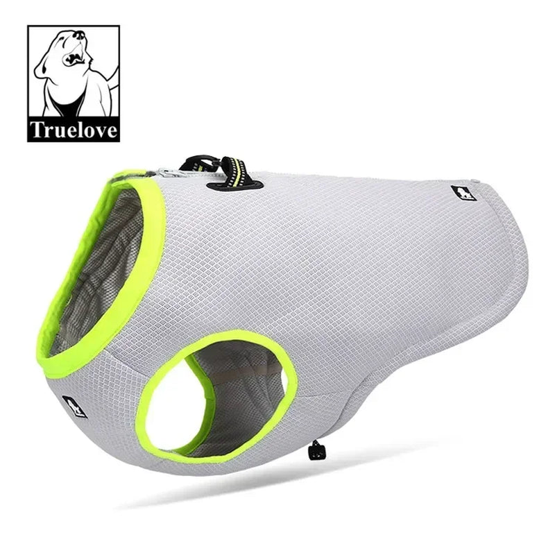 Ultimate Pet Cooling Vest - Lightweight Jacket for All Seasons, Perfect for Outdoor Adventures with Your Dog!